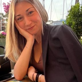 Anna, Babysitter a Sasso Marconi