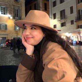 Dina, Babysitter in Viterbo