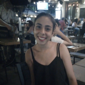 Asia, Babysitter a Francavilla al mare