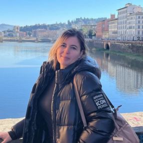 Luljeta, Babysitter a Turate