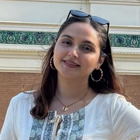 Fateme, Babysitter in Genova