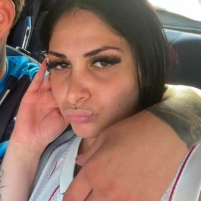 Carmen, Babysitter a Campania