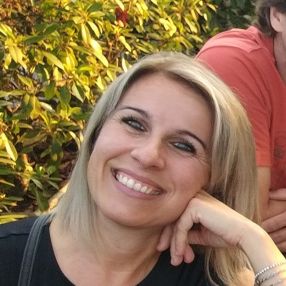 Dina, Babysitter in Rosà
