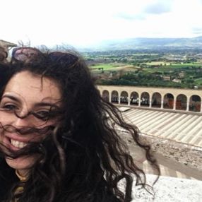 Lucia, Babysitter a Provincia di Lecce