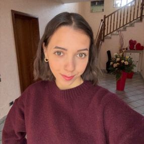 Marta, Babysitter a Lazzate
