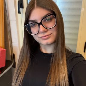 Denise, Babysitter a San Nicolò d'Arcidano