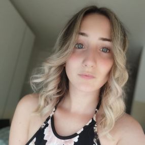 Beatrice, Babysitter a Piacenza