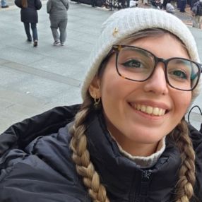 Veronica, Babysitter a Nocera inferiore