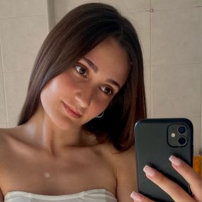 Vittoria, Babysitter a Budrio
