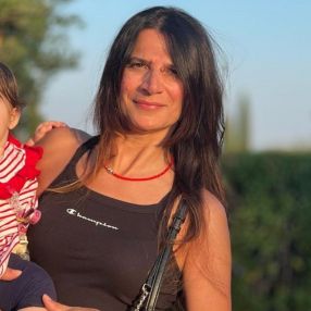 Cinzia, Babysitter in Carnago