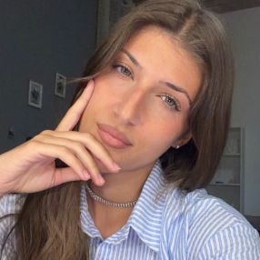 Myriam, Babysitter a Ozieri