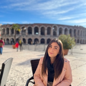 valentina, Babysitter a Cologno Monzese