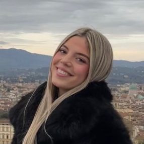 Alessia, Babysitter in Lurate Caccivio
