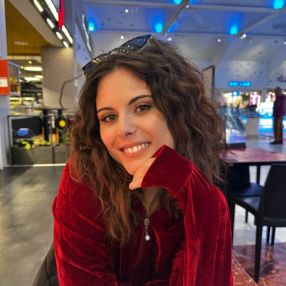 Ilaria, Babysitter a Perignano