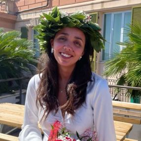 Agnese, Babysitter a Casella
