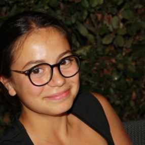 Giulia, Babysitter a Fonte Nuova