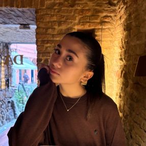 Anna, Babysitter in Potenza Picena