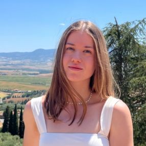 Martina, Babysitter a Peccioli