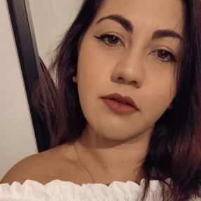 Valeria, Babysitter a Collecchio