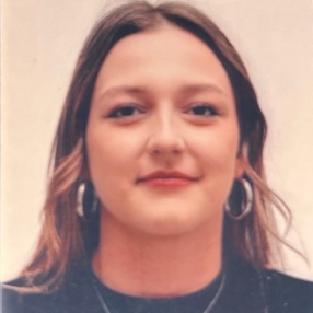 Melissa, Babysitter a Bagnoli Irpino