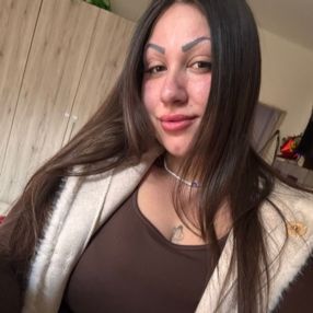 Sabrina, Babysitter a Laveno-Mombello