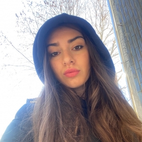 Aurora, Babysitter in Milano