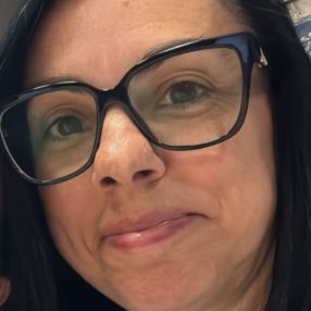 RAFFAELLA, Babysitter a Termoli