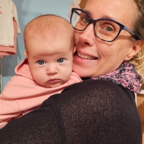 Lara, Famiglia a Trieste