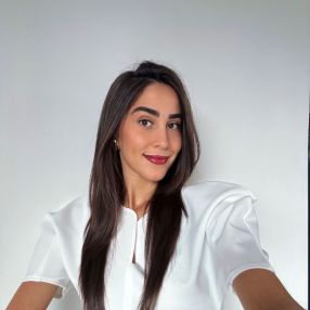 Annalisa, Babysitter a Lanzo torinese