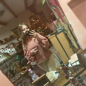 Sara, Babysitter a Cagliari
