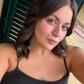 Aurora, Babysitter a Perugia