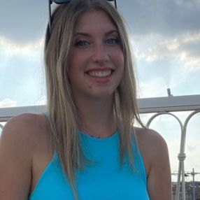 Sara, Babysitter a Montecchia di Crosara