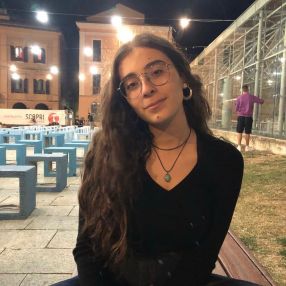 Maria Vittoria, Babysitter a Bellante Stazione