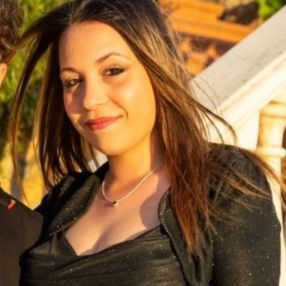 Sharon, Babysitter a Ladispoli
