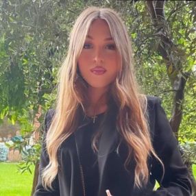 Martina, Babysitter a Cividate Al Piano