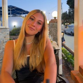 Francesca, Babysitter in Trescore Balneario