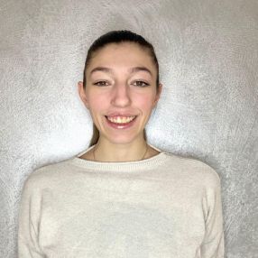 Alessia, Babysitter in Cogliate