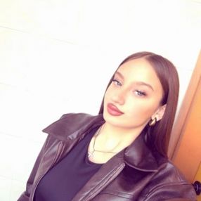 Aurora, Babysitter a Citta' Sant'Angelo
