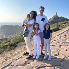 Daniela, Famiglia a Cagliari