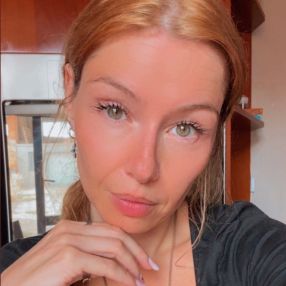 Stefania, Babysitter a Santa Cristina E Bissone