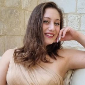 Valentina, Babysitter a Melpignano