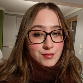 Lucia, Babysitter a Umbria