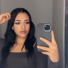 Imane, Babysitter a Rosignano Solvay