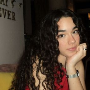 Flavia, Babysitter a Casapulla