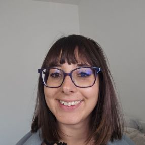 Sara, Babysitter a Châtillon