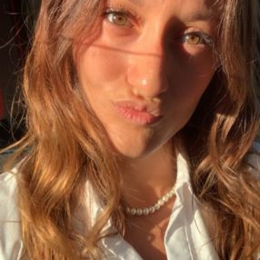 Giada, Babysitter a Provincia di Como