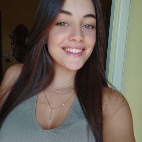 Valentina, Babysitter a Calabria