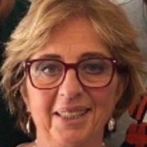 Mirella, Babysitter a Sedriano