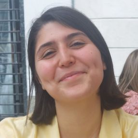Ilaria, Babysitter a Torino