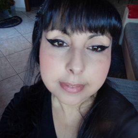 Sandra, Babysitter in Donori